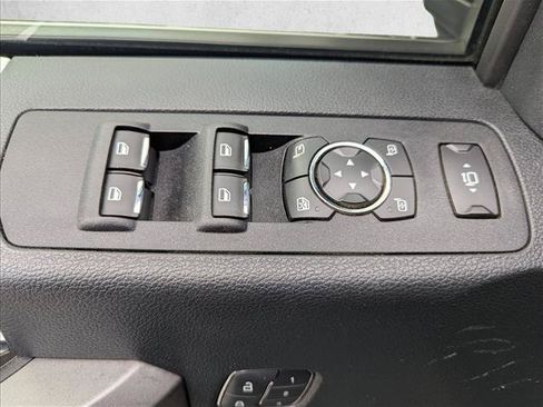 Used 2019 Ford F450 Platinum w/ Platinum Ultimate Package AWD/4WD image 10