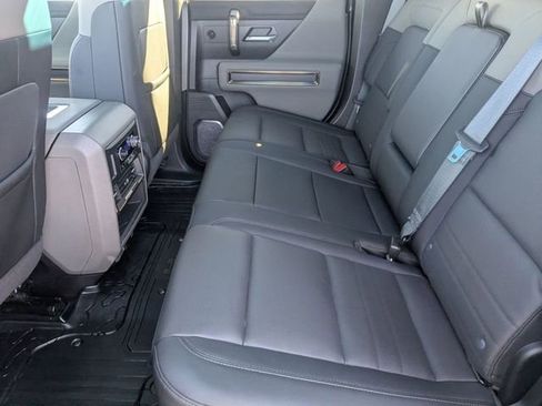 Used 2024 GMC Hummer EV 3X image 34