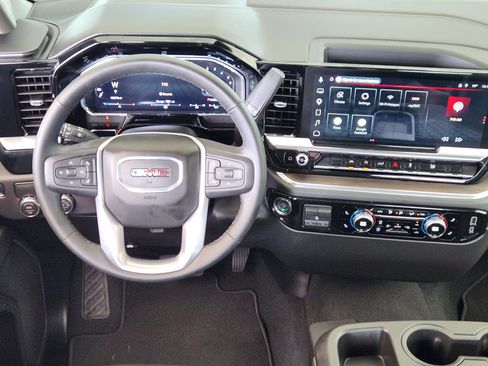 Used 2026 GMC Sierra 1500 SLT RWD image 27
