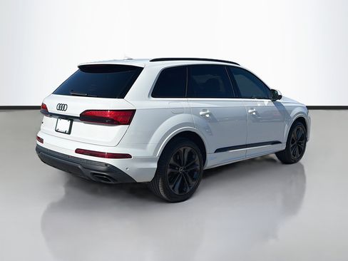 Used 2025 Audi Q7 3.0T Premium Plus AWD/4WD image 5