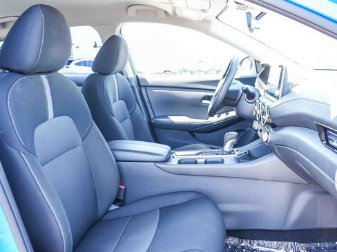 Used 2025 Nissan Sentra SV FWD image 20