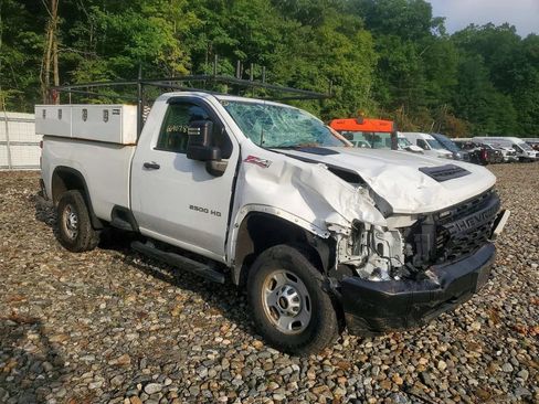 Used 2020 Chevrolet Silverado 2500 W/T w/ WT Convenience Package AWD/4WD image 2
