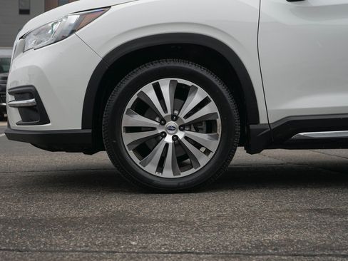 Used 2019 Subaru Ascent Touring w/ Popular Package #3 image 10