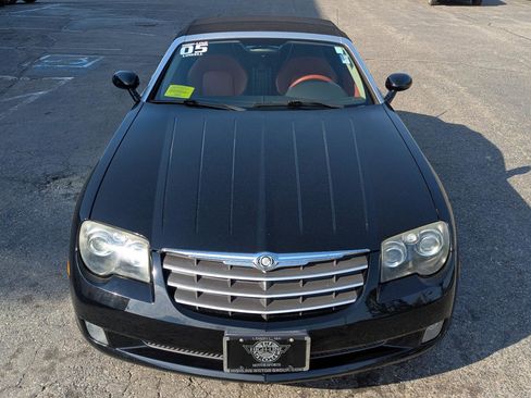 Used 2005 Chrysler Crossfire Limited RWD image 3