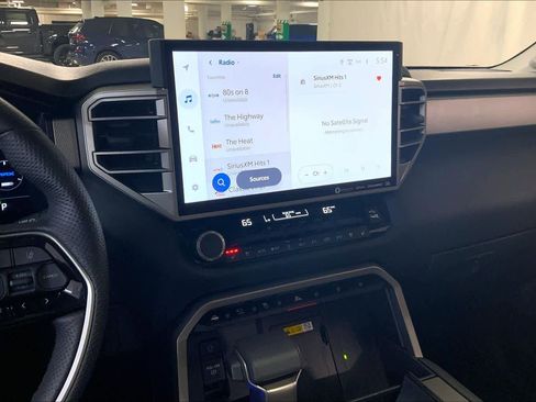 Used 2024 Toyota Sequoia Limited image 6