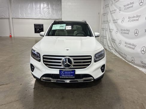 New 2026 Mercedes-Benz GLB 250 4MATIC image 2