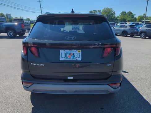 Used 2025 Hyundai Tucson SEL AWD/4WD image 12