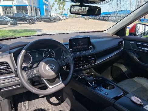 Used 2021 Nissan Rogue SL FWD image 10