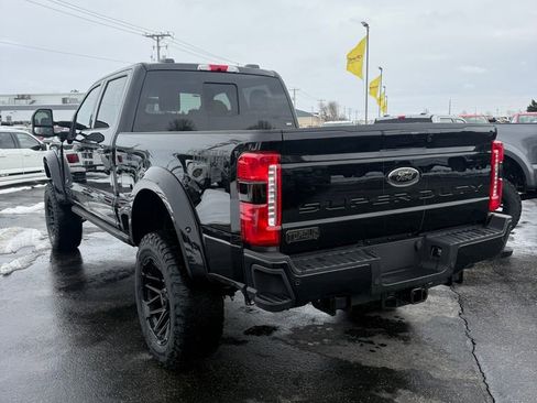 New 2026 Ford F250 Lariat w/ Black Appearance Package image 10