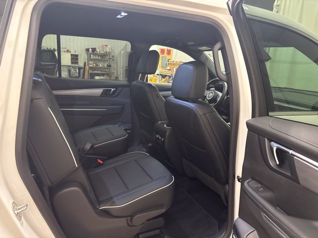 Used 2026 Buick Enclave Preferred FWD image 14