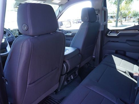 New 2026 GMC Sierra 1500 Elevation image 11