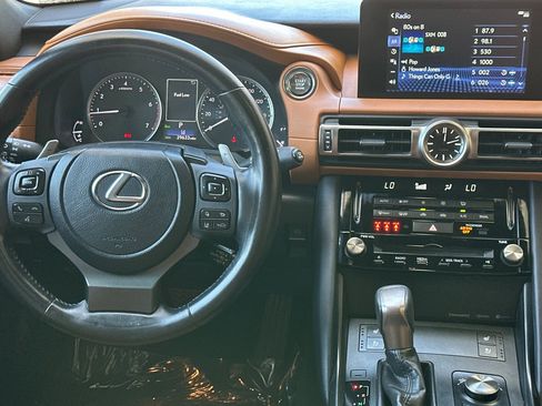 Used 2021 Lexus IS 300 w/ Comfort Package RWD image 29