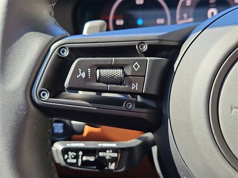 Certified 2025 Porsche 911 Carrera image 27