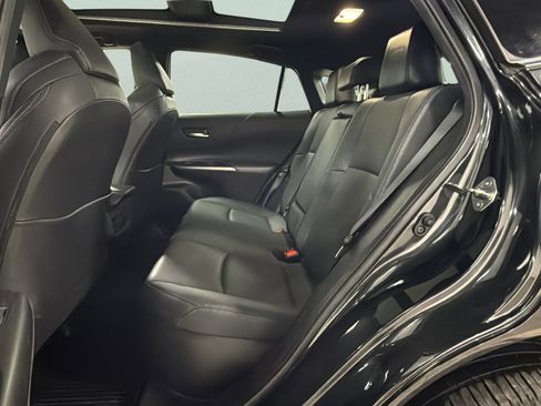 Used 2022 Toyota Venza Limited w/ Advanced Technology Package image 38