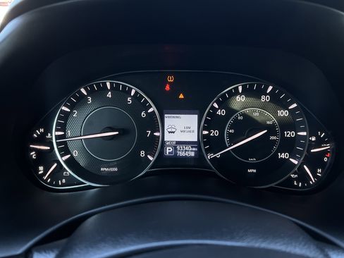 Used 2020 Nissan Armada Platinum w/ Captain's Chairs Package image 14