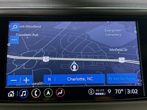 Used 2024 Buick Enclave Premium image 22