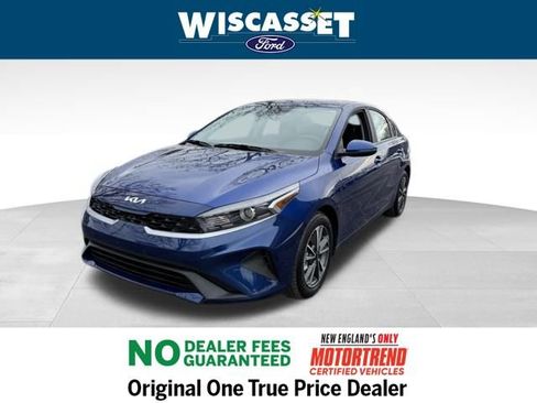 Used 2024 Kia Forte LXS w/ LXS Technology Package image 13