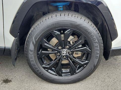 Certified 2023 Toyota RAV4 SE AWD/4WD image 8