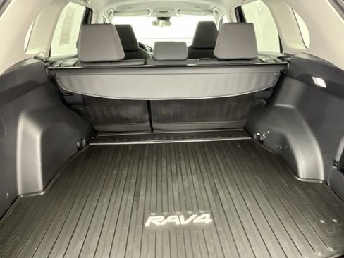 Used 2024 Toyota RAV4 XLE image 21