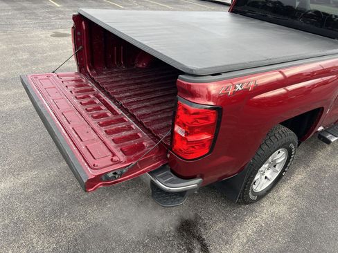 Used 2018 Chevrolet Silverado 1500 LT w/ All Star Edition image 43