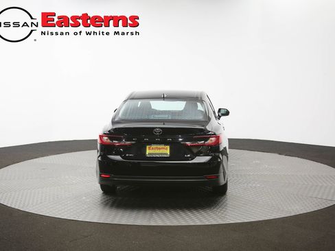 Used 2025 Toyota Camry LE FWD image 41