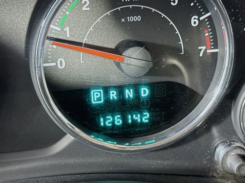 Used 2012 Jeep Wrangler Sport AWD/4WD image 11