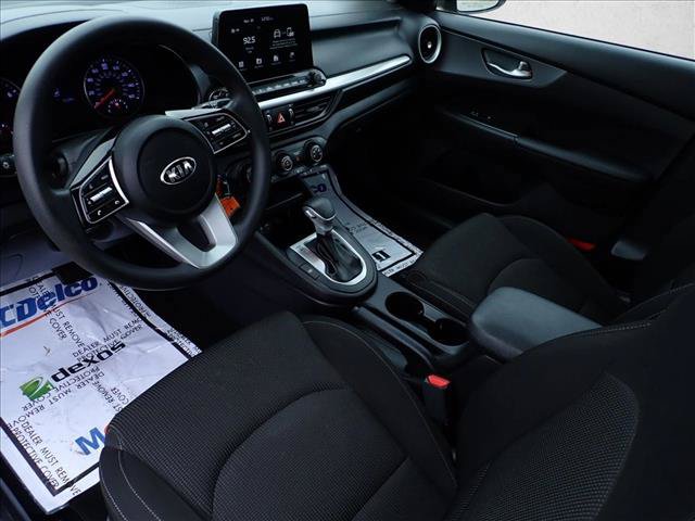 Used 2021 Kia Forte LXS FWD image 9