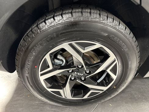 Certified 2023 Kia Sportage LX AWD/4WD image 13