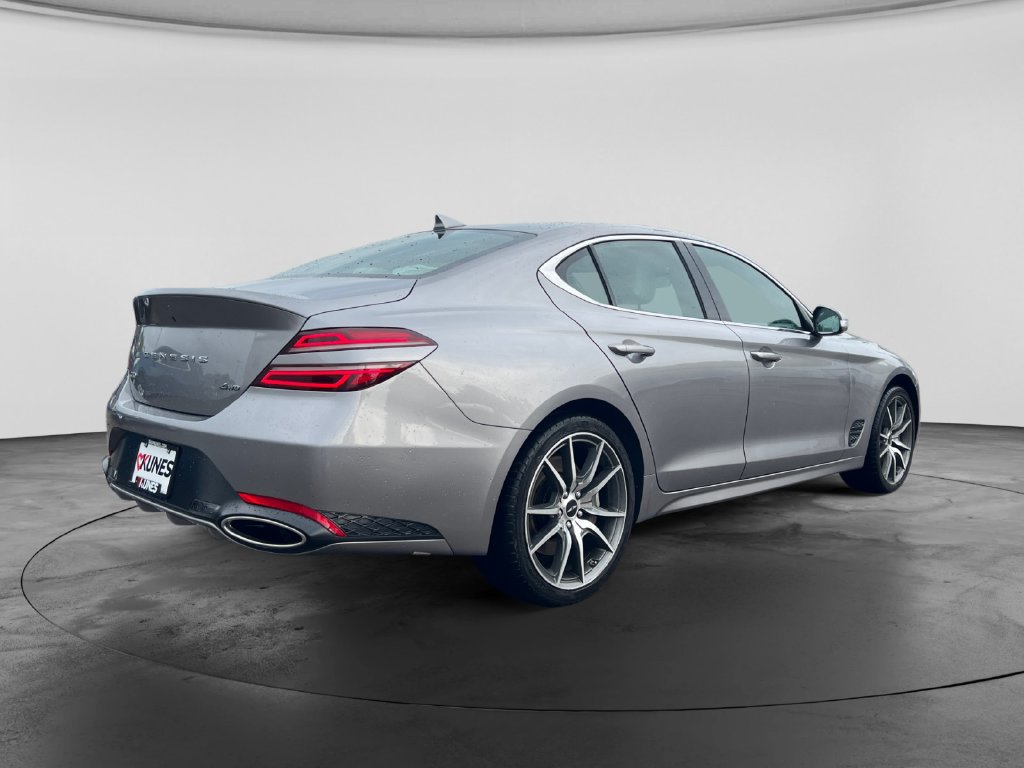 Used 2025 Genesis G70 2.5T AWD/4WD image 9