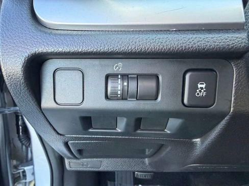 Used 2013 Subaru Impreza 2.0i Sport Limited w/ Popular Pkg 1 image 19