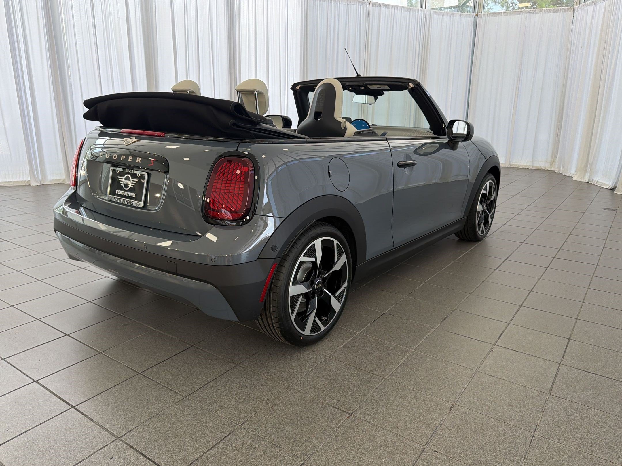 New 2026 MINI Cooper S FWD image 8