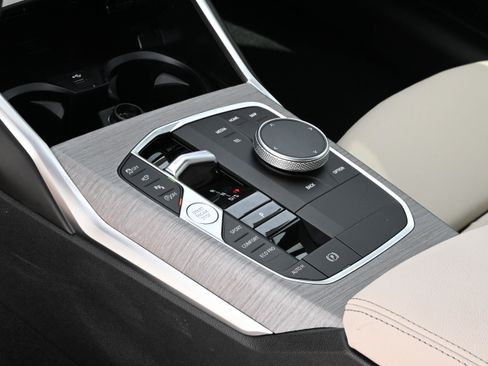 New 2026 BMW 330i Sedan w/ M Sport Package image 19