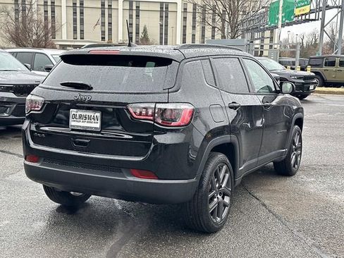 New 2026 Jeep Compass Latitude AWD/4WD image 2