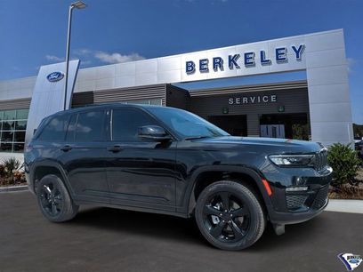 Used 2024 Jeep Grand Cherokee Limited w/ Luxury Tech Group II