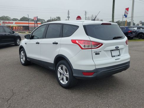 Used 2016 Ford Escape S image 4