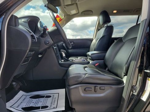 Used 2024 Nissan Armada SV RWD image 14
