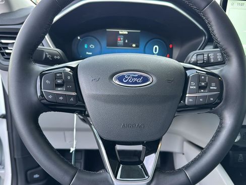 New 2026 Ford Escape SE w/ PHEV Premium Package image 25