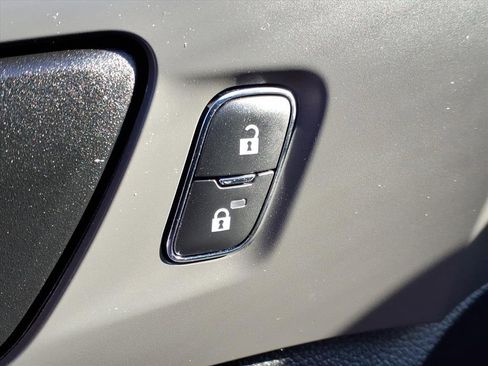 Used 2019 Ford Ranger XL w/ Equipment Group 101A Mid image 14