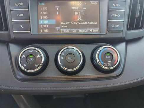 Used 2017 Toyota RAV4 LE image 23