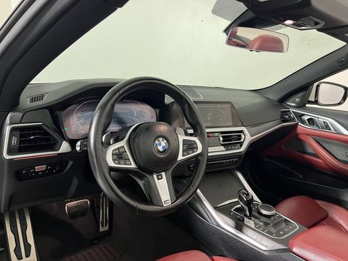 Used 2022 BMW 430i Convertible w/ M Sport Package image 3