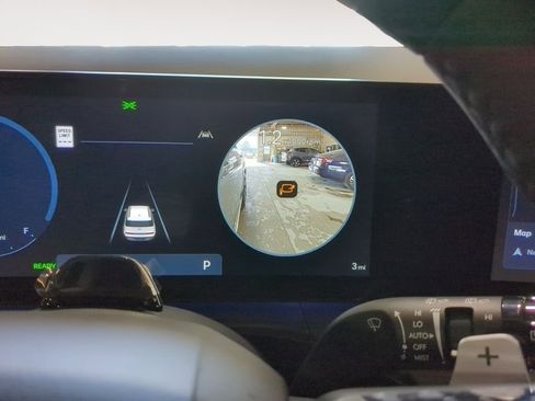 Used 2025 Hyundai Santa Fe Limited image 43