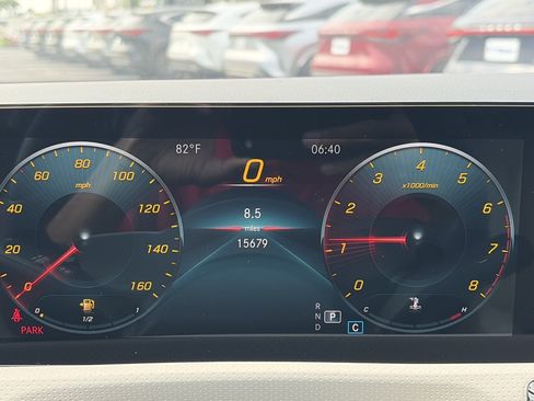 Used 2022 Mercedes-Benz CLA 250 image 10