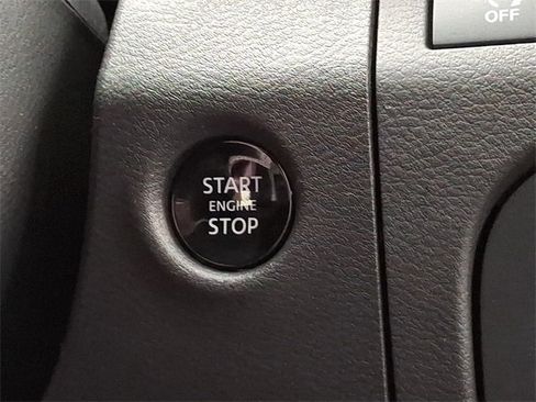 New 2026 Nissan Frontier PRO-4X w/ Pro-4x Convenience Package image 18