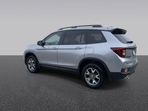 Used 2022 Honda Passport TrailSport image 7