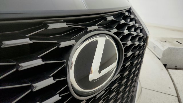 Used 2024 Lexus IS 300 w/ Comfort Package RWD image 31