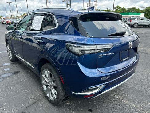 Used 2023 Buick Envision Avenir AWD/4WD image 2