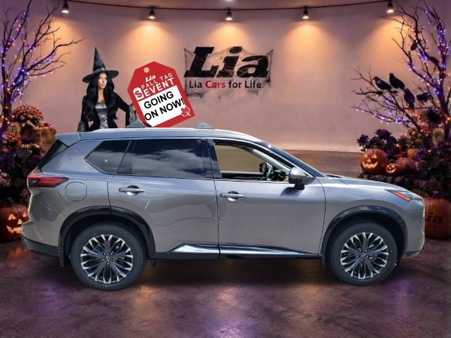 New 2026 Nissan Rogue Platinum AWD/4WD image 2