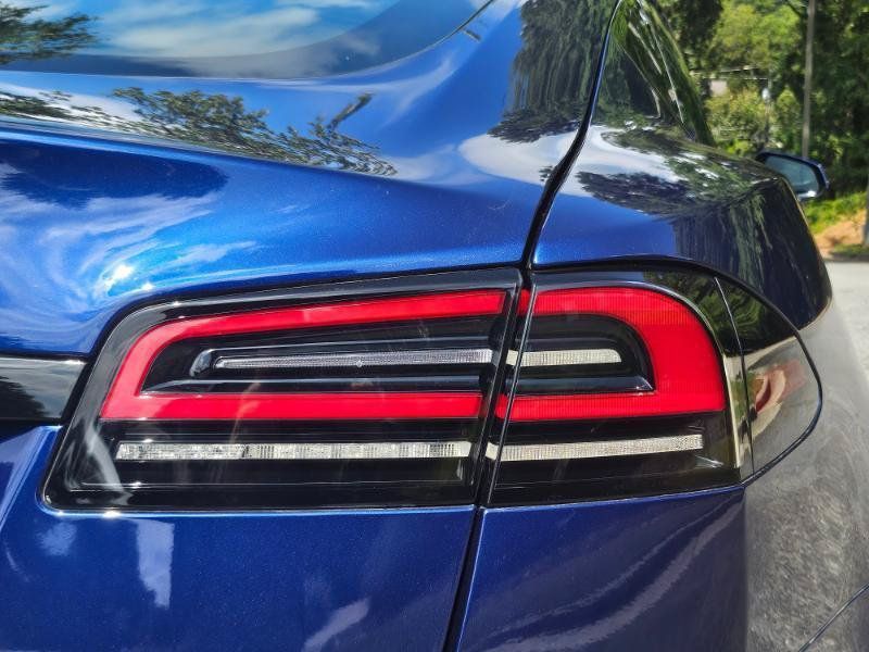 Used 2024 Tesla Model S AWD/4WD image 31