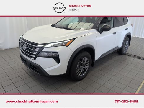 Used 2025 Nissan Rogue S FWD image 1