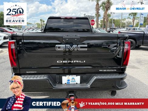 Used 2024 GMC Sierra 3500 Denali Ultimate AWD/4WD image 6